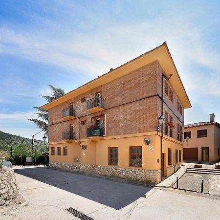 Albergue Sierra De Arbe Naval Zewnętrze zdjęcie