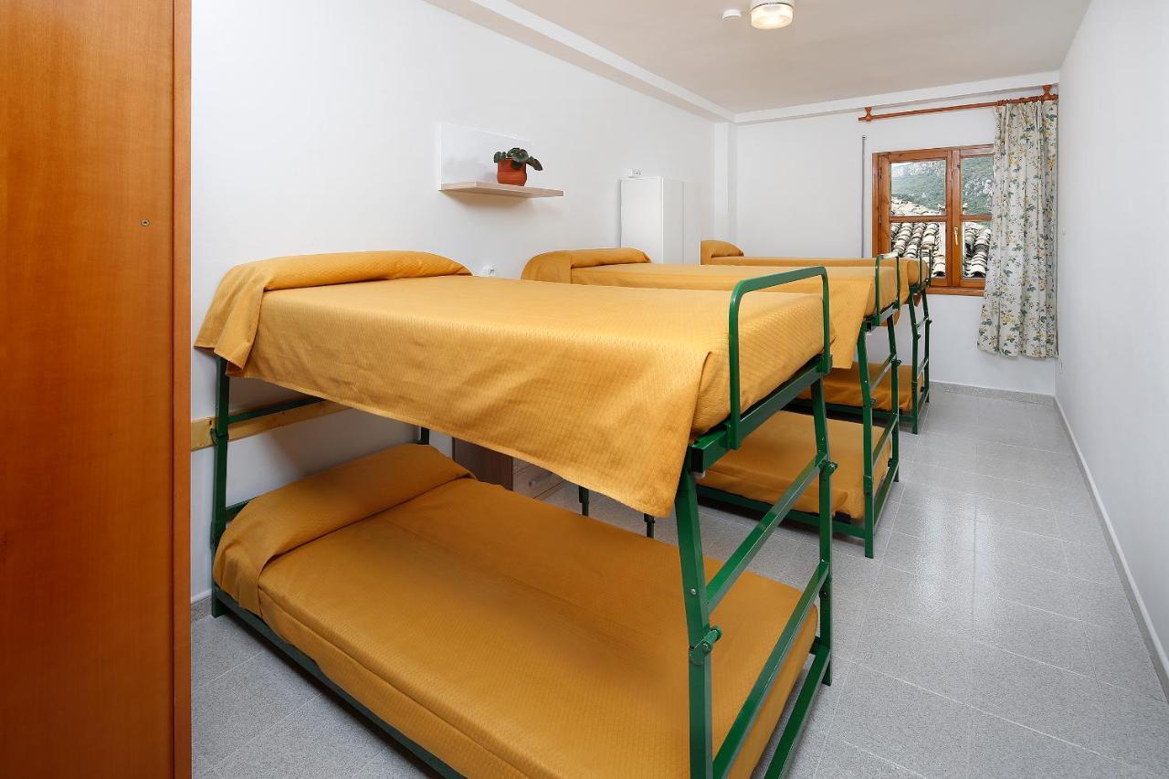 Albergue Sierra De Arbe Naval Zewnętrze zdjęcie